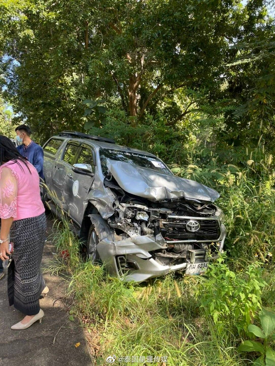 穆雷是首位能在波波维奇治下单赛季砍下4次三双的球员