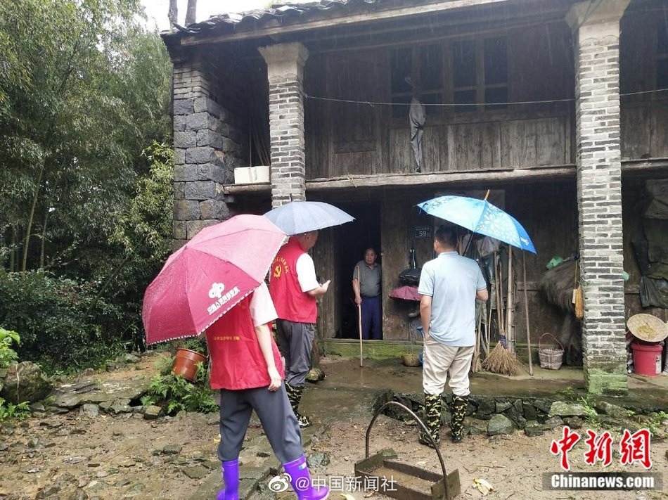 午夜精华麻豆天美传媒