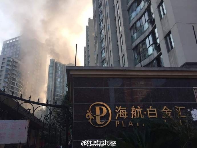 老少乱伦视频