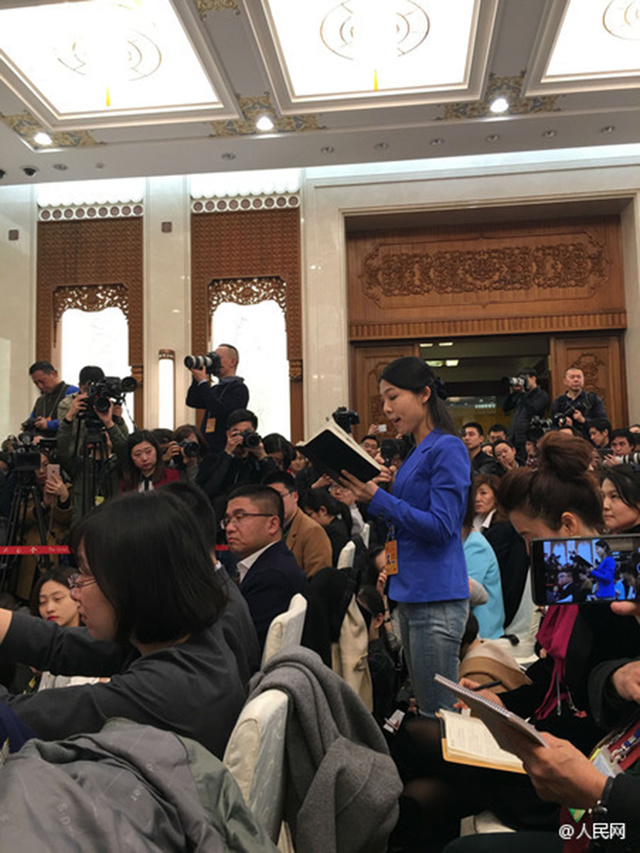 公交车上被摸到高潮