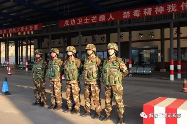 台湾美女裸照