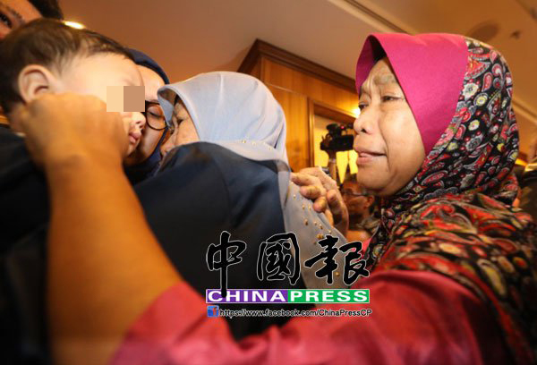 自拍 色情 网站