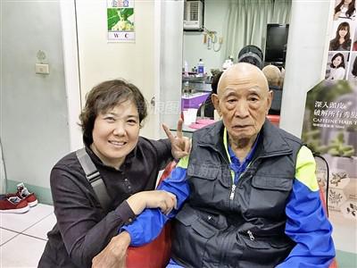 关晓彤看A片无 码明里