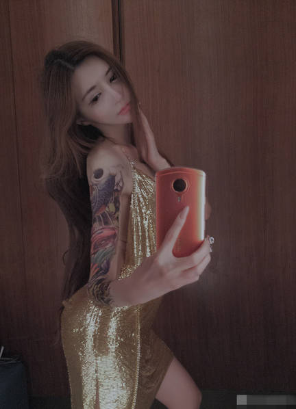 巨乳教師