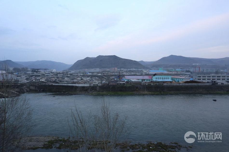 模特 色情 视频