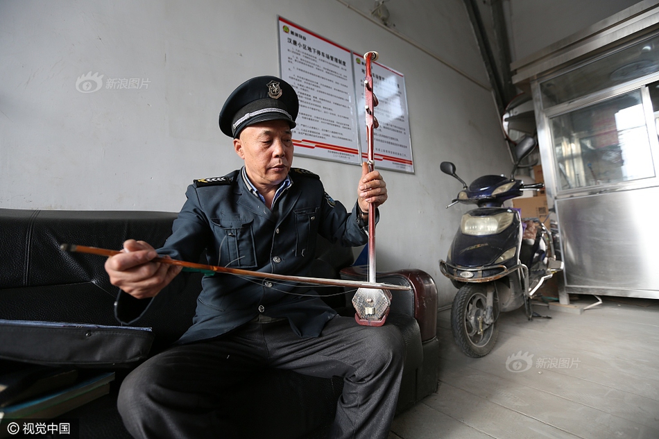 桃子汉化300款黄油
