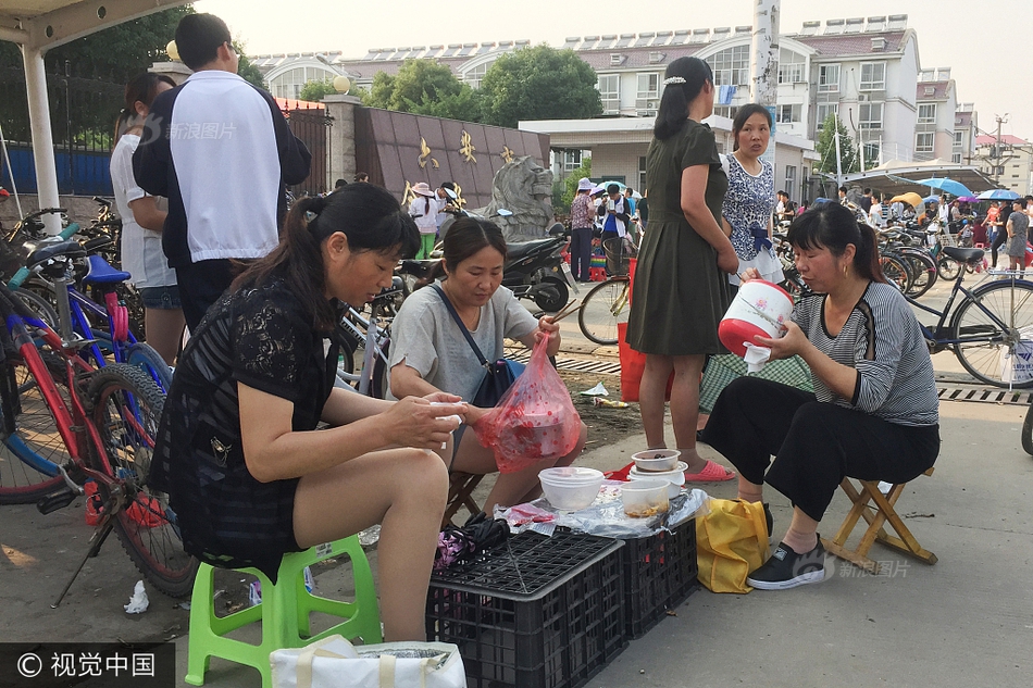 17直播露點