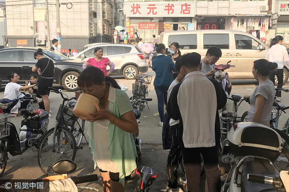 777Fⅴ女厕偷拍