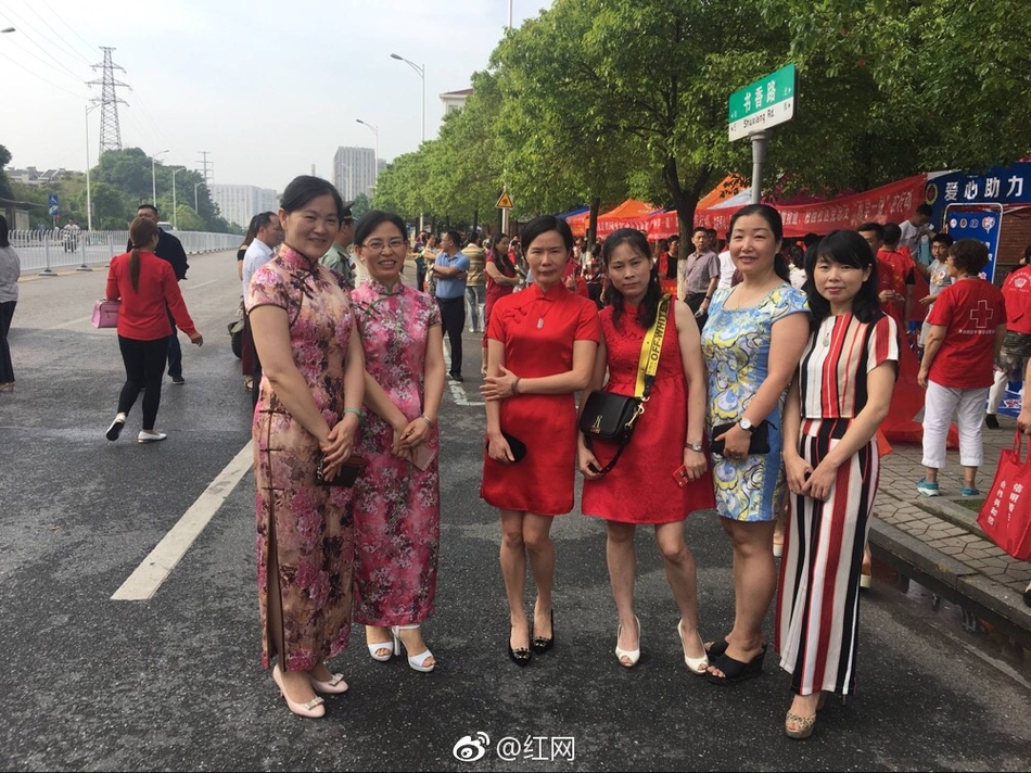 欧美性奴调教视频