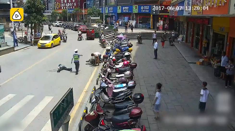 亚洲老热妇