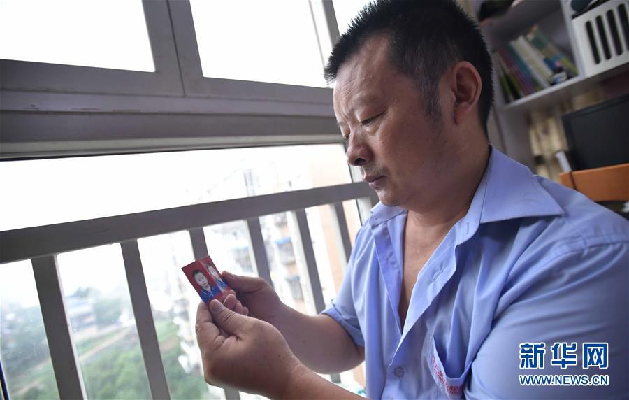 高清 成人 电影 下载
