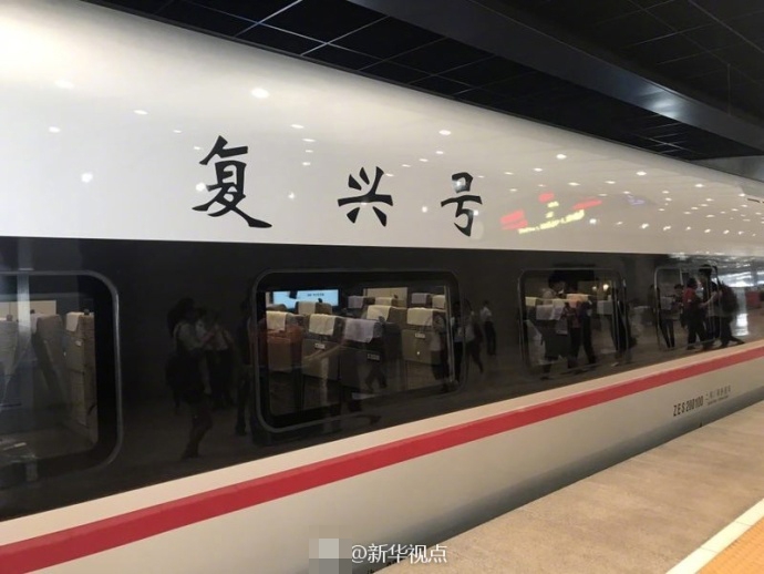 俄罗俄处破女见红HD