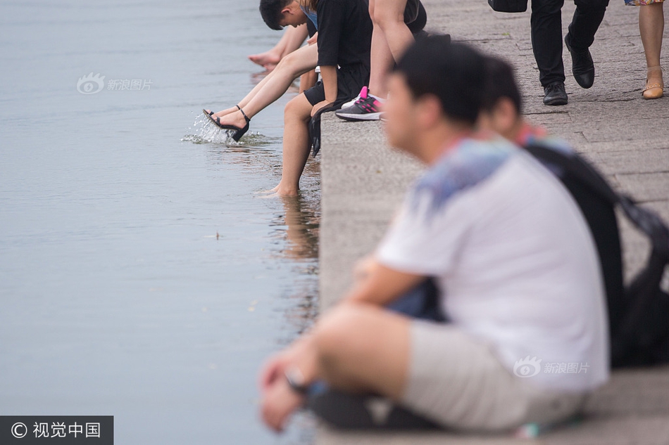 男人同男人打飞机毛片