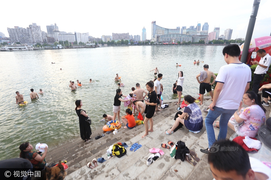 全裸三級片