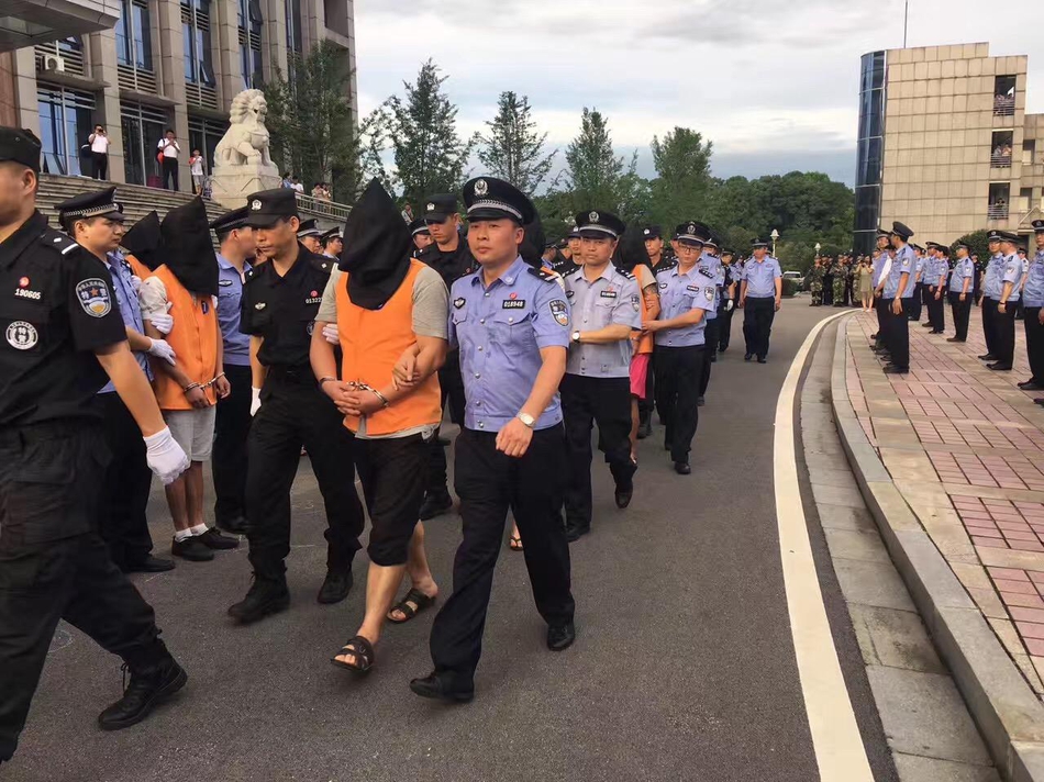 美女人妻精品三级韩国三级美国三级日本