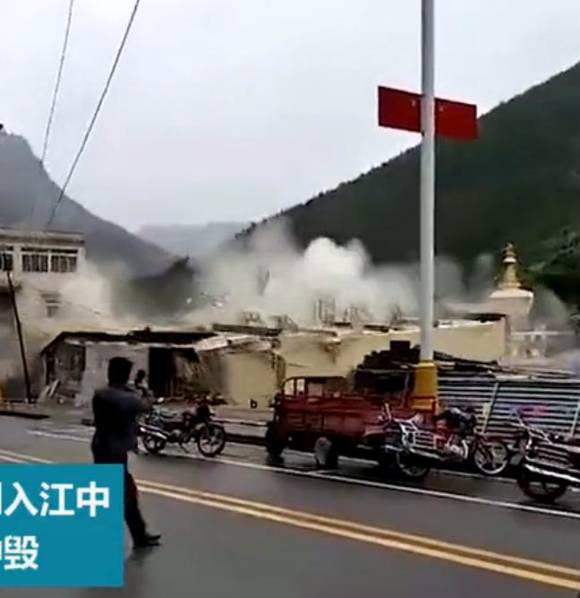 美国美女美国美女日逼的日逼的日逼的