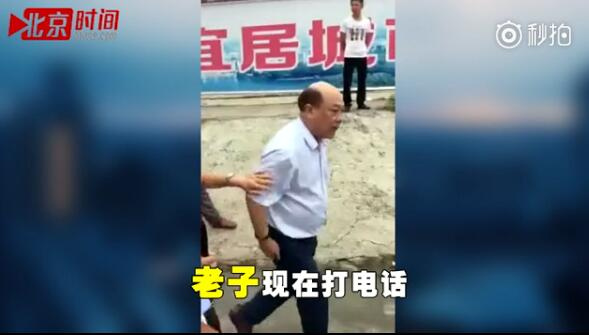 美女张开腿让男生桶