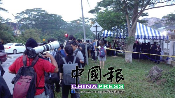 熟妇被黑人白浆