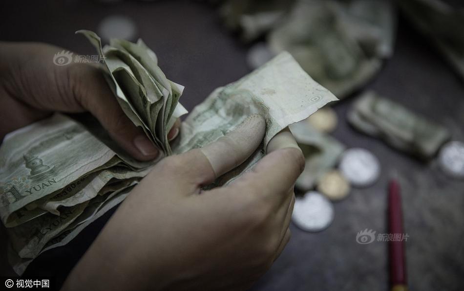 叶子楣裸乳照无奶罩视频