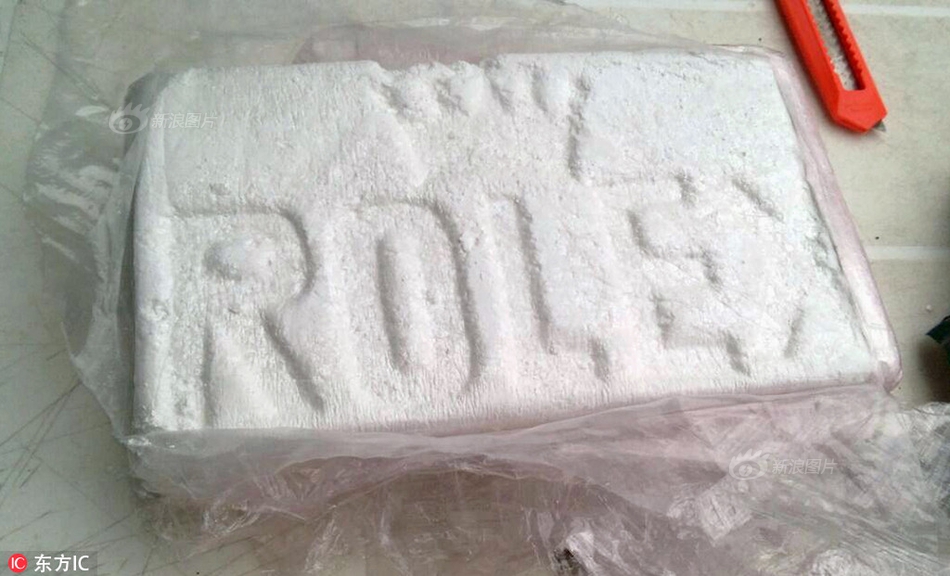 公交车揉小雪胸 啊 嗯