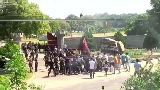 噴水