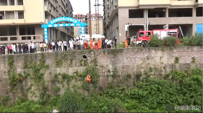 成人 电影 片