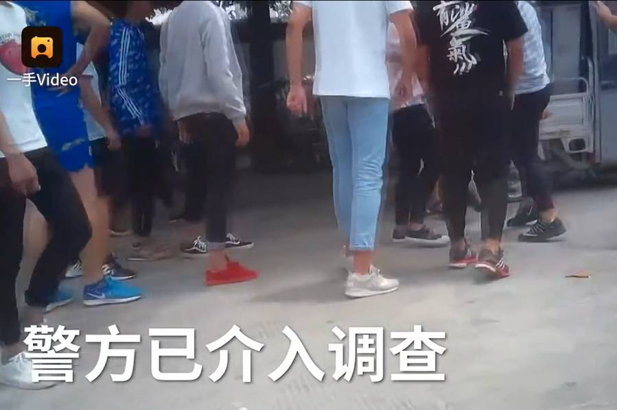Xxxx国产性肏屄