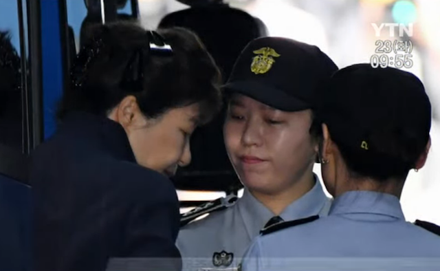 添女人阴蒂高潮视频