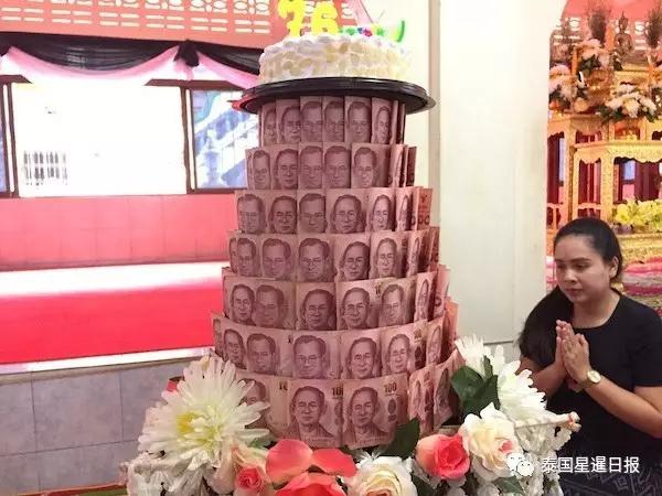 暗拍熟女老妇露脸69XX视频