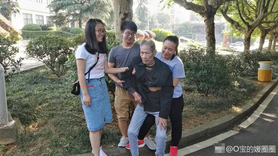 肥胖老女人特一级毛片