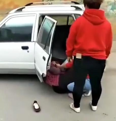 巨乳護士