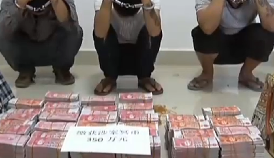 白袜少年被绑脱裤玩j