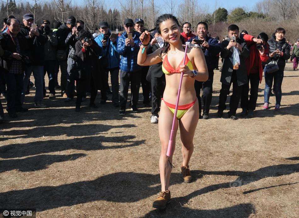 欧美三级乱伦人兽