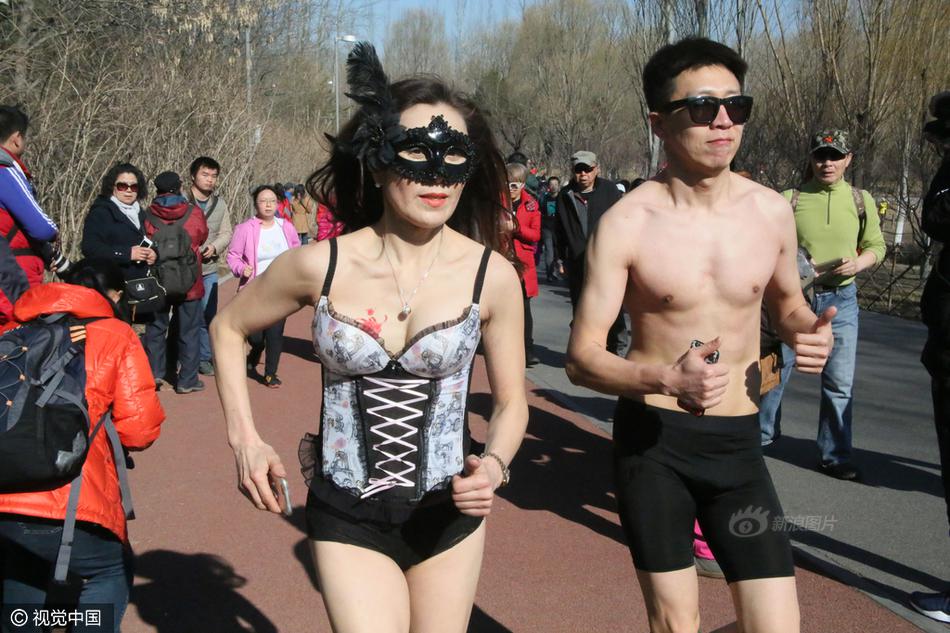 巨乳家族催眠