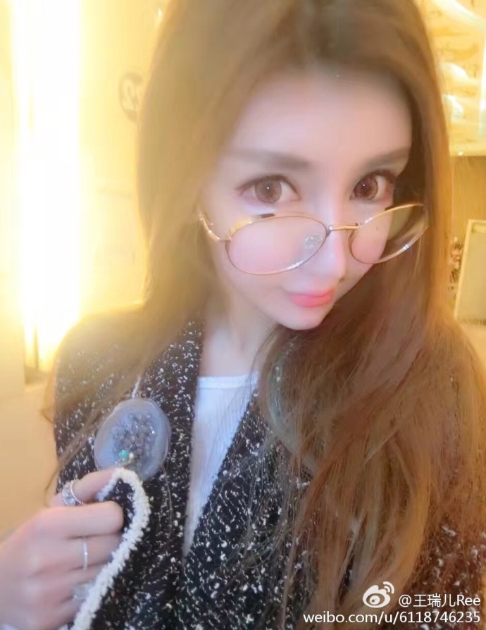 免费下载黄色三级片