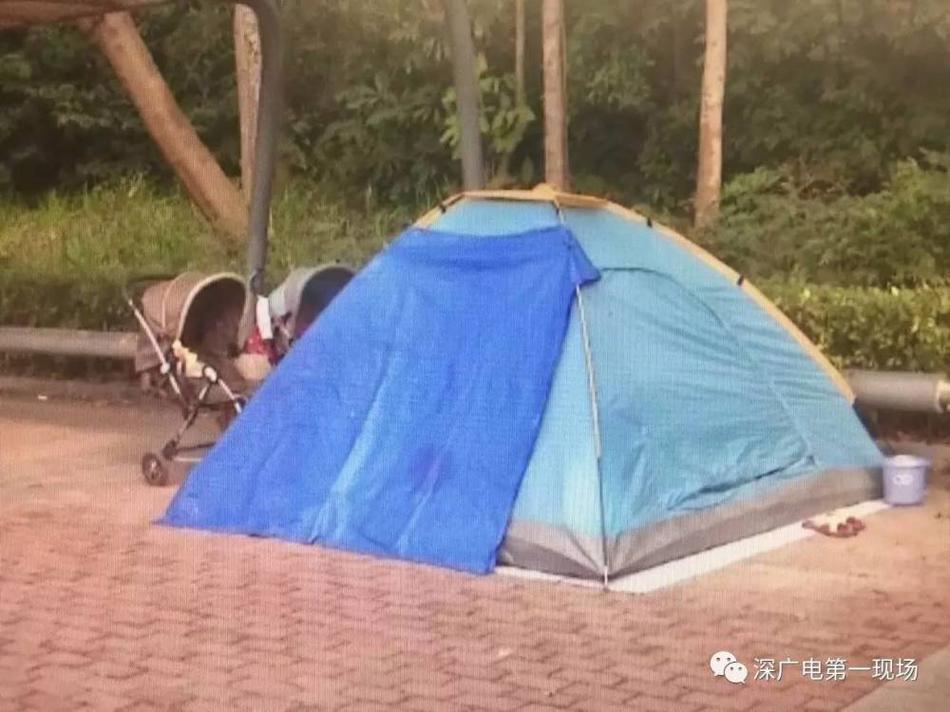 艳妇荡岳丰满交换做爰电影