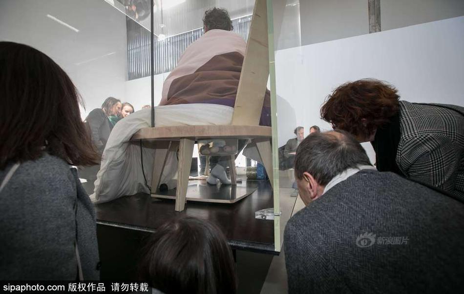 国模沙沙浓密黑毛150P