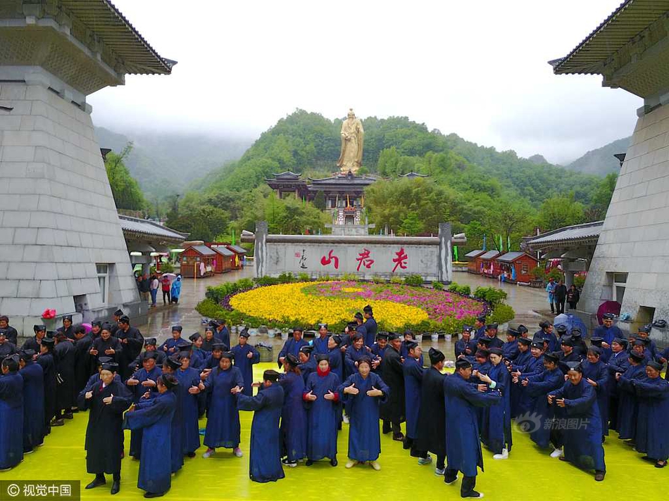 沈娜娜在线观看一区