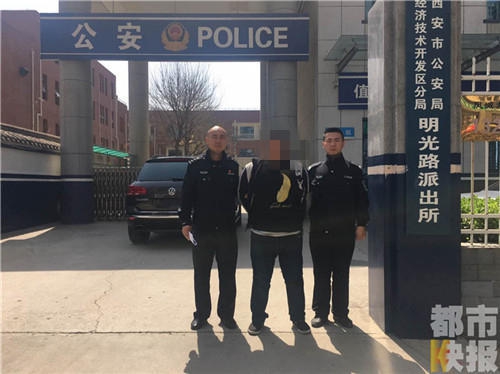 男男一起相嗟嗟嗟免费视看