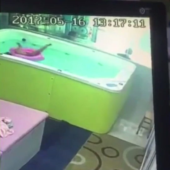 捆绑美女