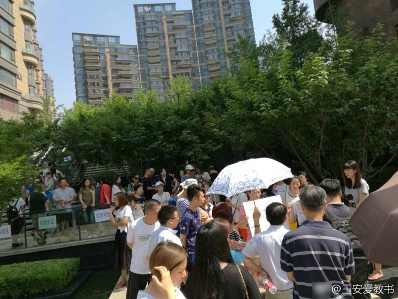 伦片丰满丰满午夜电影