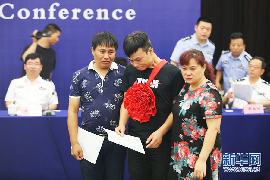 就要搞搞自拍偷拍性爱电影