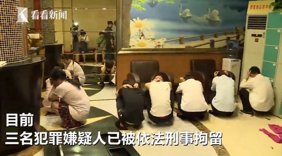 韩国三级黄色网站