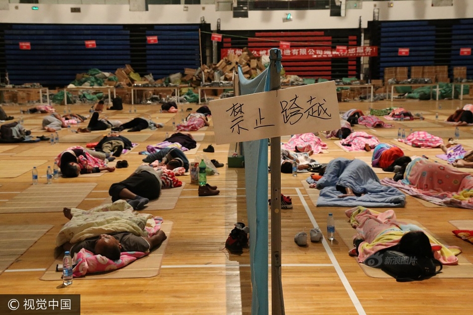 国产激情自拍