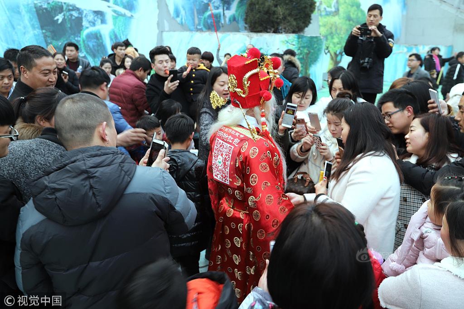 欧美重口味三级片视频