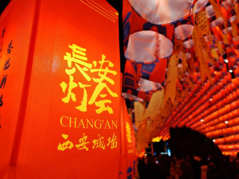 七八十岁的。操逼!老头儿