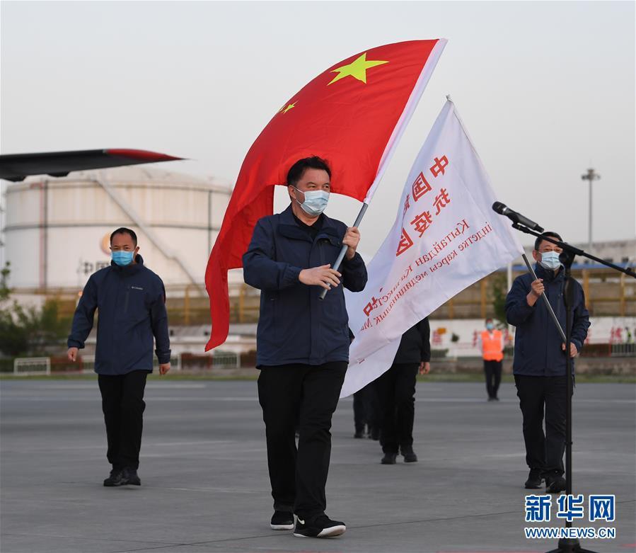 亚洲伊人自拍偷拍