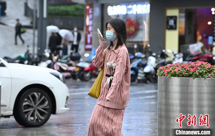 丰满岳妇乱一区二区三区