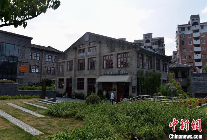 雏田被疯狂 喷水自慰