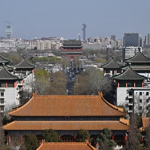色播古装三级